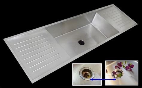 Double Drainboard Undermount Kitchen Sink with UltraClean Drain ...