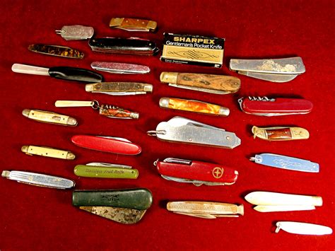 20)Collection of various vintage pocket/pen knives including a silver ...