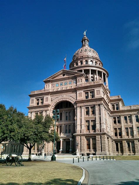 Capitol building : Austin Texas | Visions of Travel