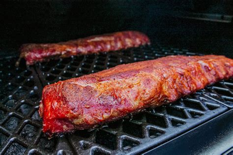 The Ultimate 3-2-1 Smoked Ribs Recipe - The Smoked Kings