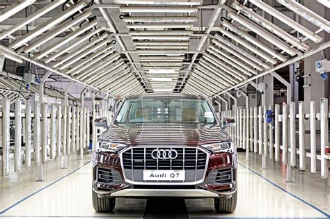 Audi Q7 Limited Edition launched in India: Check price, features, specs ...