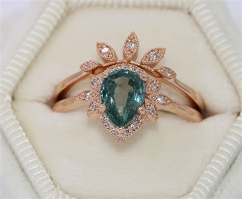 Vintage Inspired Leaf Pattern Pear Engagement Ring and Wedding Band Set ...