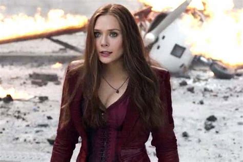 Elizabeth Olsen wishes her Avengers: Infinity War costume showed less ...