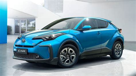 Toyota unveils C-HR EV, Izoa electric cars in China - paultan.org