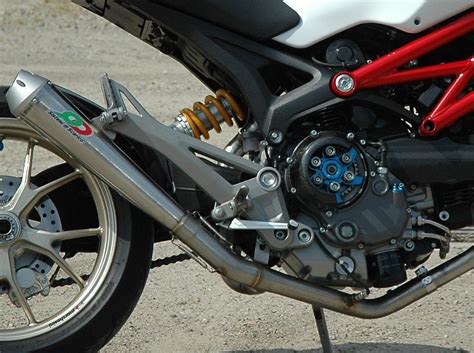 QD EXHAUST Ducati Monster 796 Full Exhaust System "MaXcone" – Desmoheart