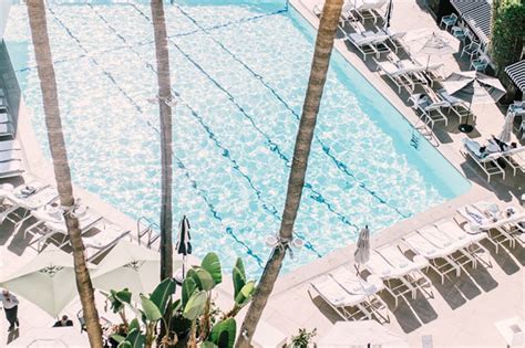 The Beverly Hilton : Pool & Spa Day Pass Los Angeles | ResortPass