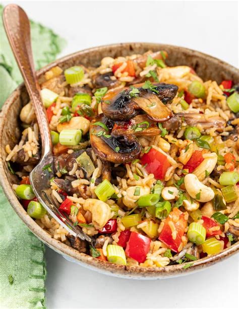 Mushroom Fried Rice | A Virtual Vegan