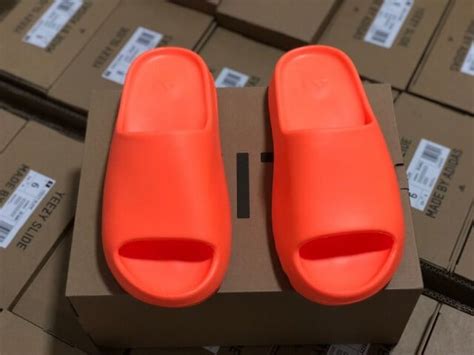 Rep Yeezy Slides Enflame Orange - Best RepSneakers Yeezys/Jordans/Nike ...