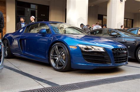 Audi R8 in the best color : Audi