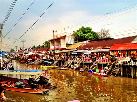 Of Boats and Bahts: The 5 Best Floating Markets in Bangkok - Akbar ...