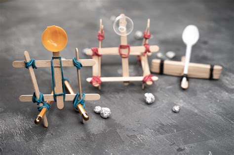 3 Easy DIY Popsicle Stick Catapults - Shelterness