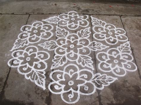 Pin by Shobha BN on Kolams | Rangoli designs, Dots kolam, Rangoli kolam ...