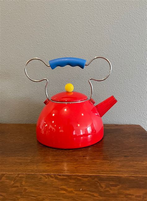 1991 the Mickey Mouse Gourmet Collection Enamel Teapot Vintage Michael ...