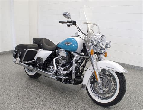 2016 Road King; A Classic Look W/ Added White Wall Tires & Leather ...