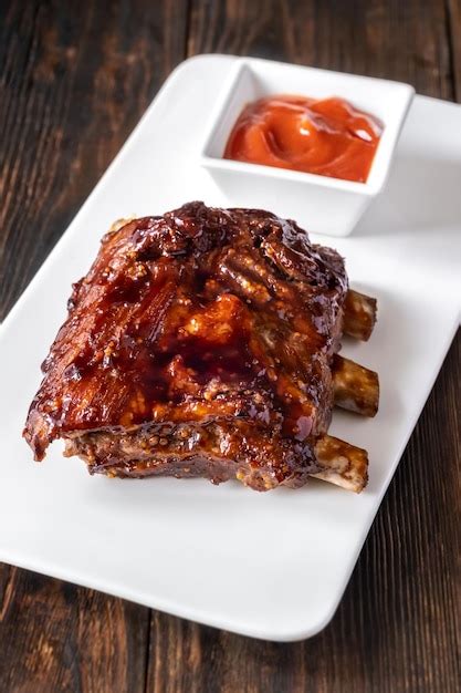 Premium Photo | Grilled pork ribs