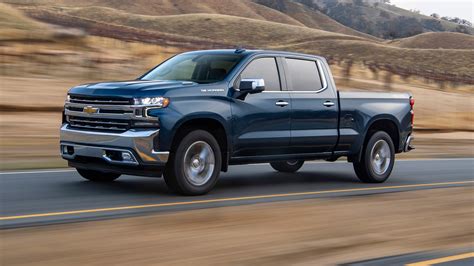 2020 Chevrolet Silverado 1500 Diesel Truck Review