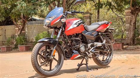 2021 Bajaj Pulsar 150 New Matte Red Colour Twin Disc Variant Launch Soon