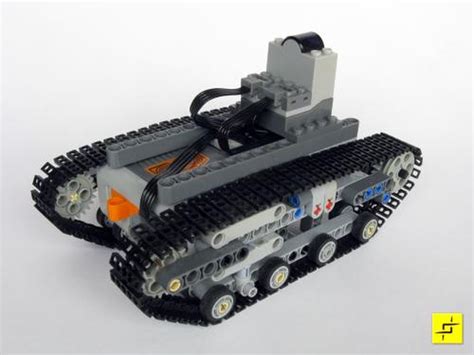 LEGO MOC Basic Tank Chassis by Mahj | Rebrickable - Build with LEGO