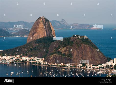 Sugarloaf mountain, Rio de Janeiro, Brazil Stock Photo - Alamy