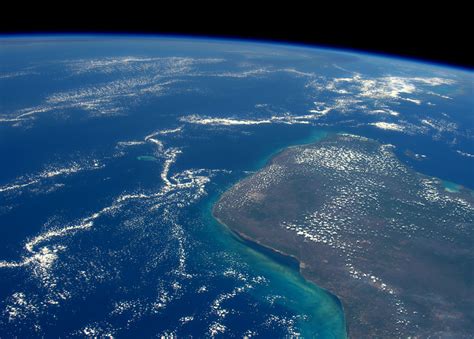 Space in Images - 2016 - 06 - Yucatan Peninsula – Site of the Chicxulub ...