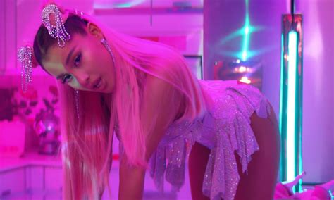 Ariana Grande Smashes Spotify 24-Hour Record For Plays Of 7 Rings