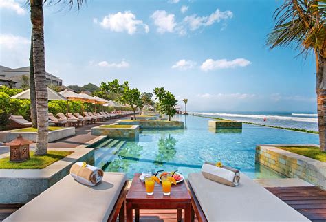 alltours erweitert Angebot auf Bali, Sri Lanka, den Malediven und in ...