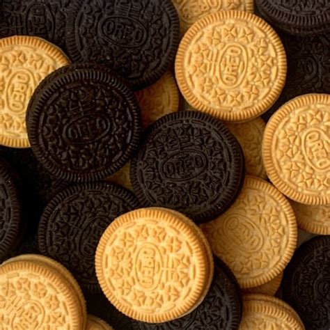 Oreo Lemon Creme Sandwich Cookies Family Size, 20 oz - Ralphs