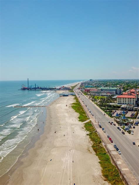 Galveston, TX Seawall Beaches | Visit Galveston