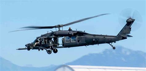 Learn more about the MH-60M Black Hawk - Carro e motos