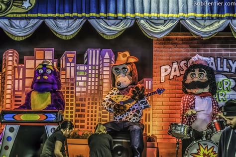 The Chuck E Cheese Band | Bob Bernier Photography | Chuck e cheese, Hdr ...