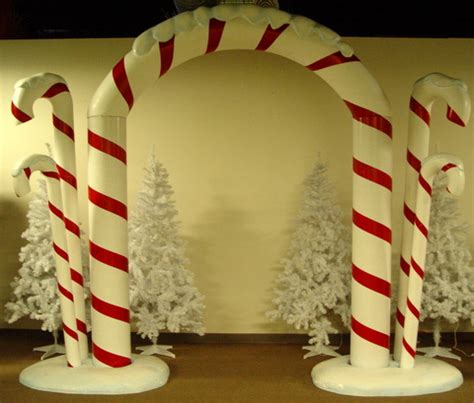 Candy Cane Arch (#3111) - Props Unlimited Events LLC