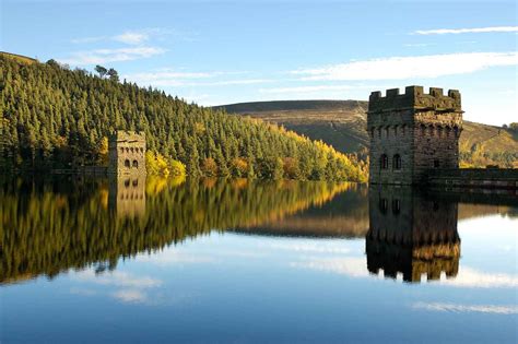 Lady Bower at sunset - Peak District National Park, England Yorkshire ...