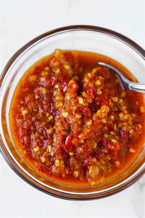 Chili Garlic Sauce | Recipe | Chili garlic sauce, Garlic sauce recipe ...