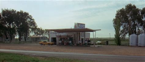 Cinema is Imagination.: Two-Lane Blacktop (1971)