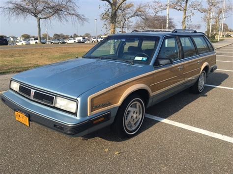 PICTURE CAR SERVICES LTD | Pontiac 6000 Blue 1987 ND, Period, Station ...