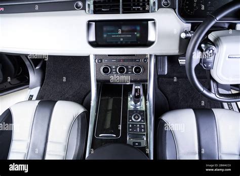 Detail of Range Rover car interior Stock Photo - Alamy