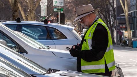 Melbourne CBD parking: City of Melbourne plan to bill drivers seven ...