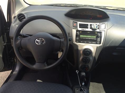 2010 Toyota Yaris - Pictures - CarGurus