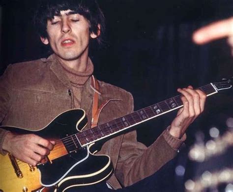 George Harrison guitar 14 - The Beatles Photo (7383900) - Fanpop