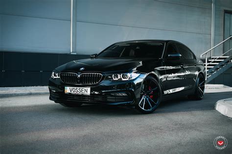 Carbon Black Metallic G30 BMW 5-Series with Vossen Wheels | BMW Car ...