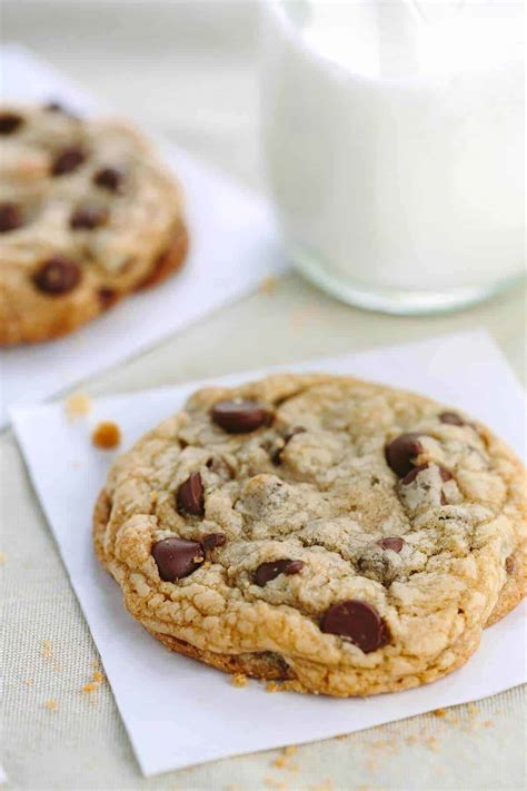 super easy chocolate chip cookies