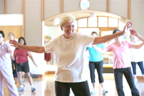 Staying Fit: The 5 Best Aerobics for Seniors