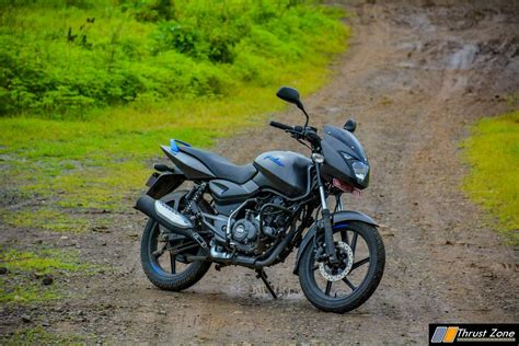 Bajaj Pulsar 125 Neon Review, First Ride - Thrust Zone