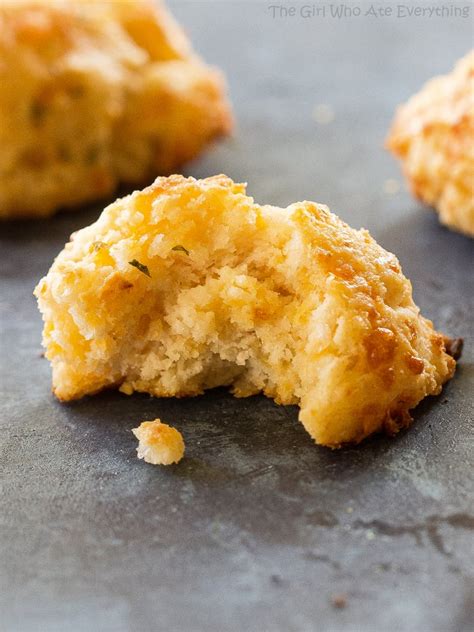 Easy Cheese Biscuits - The Girl Who Ate Everything