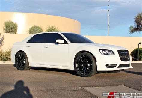 Chrysler 300 Wheels | Custom Rim and Tire Packages