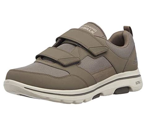 Buying the Best Velcro Shoes For Elderly Men & Women in 2022