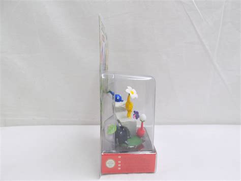 Boxed Brand New Nintendo Amiibo Pikmin Figure - Starboard Games