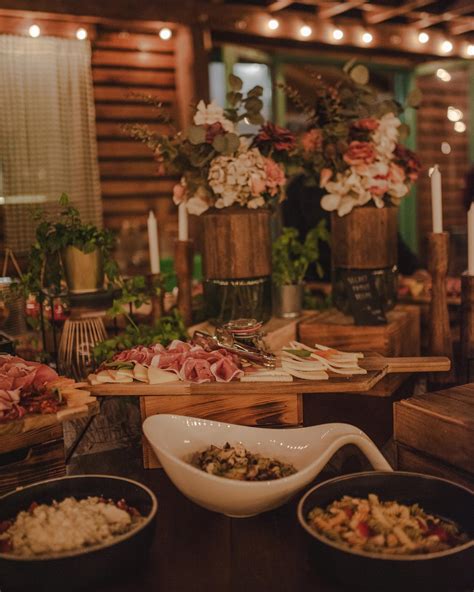 📸-@kristinajosicphotographer 📍Ranch... - Catering Flamingo