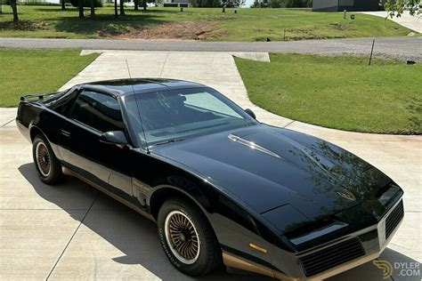 Classic 1982 Pontiac Firebird Trans Am Recaro Trans Am For Sale. Price ...