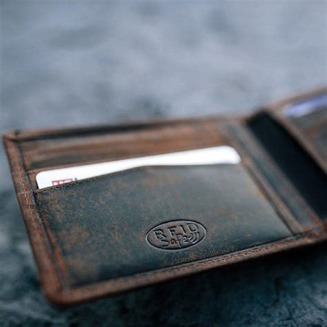 The Bifold RFID Blocking Leather Wallet - Top Grain Leather – The Real ...